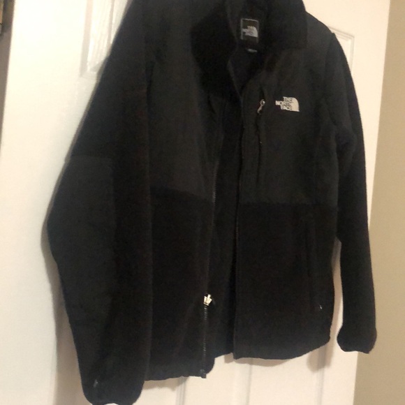 The north face jacket - Picture 3 of 6